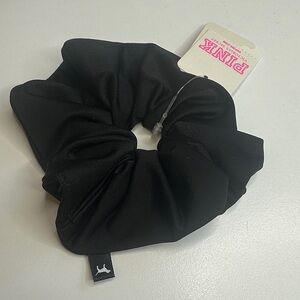 🎁 6 for $28 🎁 PINK Victoria's Secret Black Hair Scrunchie